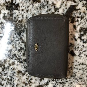 Roots women’s leather wallet